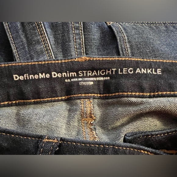 Chico's Jeans Size 2R Define Me Denim Straight Leg Ankle Inseam 26" Dark Wash - Picture 3 of 4